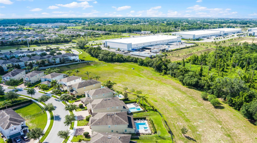 Kissimmee, Florida 34747, 8 Bedrooms Bedrooms, ,5 Bathroomsbathrooms,Residential,For Sale,Marker,Mfrs5126948