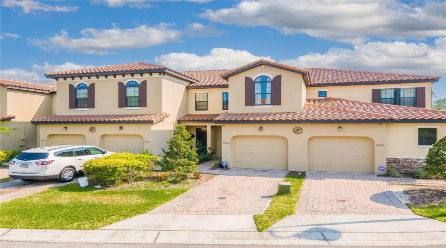 Davenport, Florida 33896, 3 Bedrooms Bedrooms, ,2 Bathroomsbathrooms,Residential,For Sale,Roseville,Mfro6308135