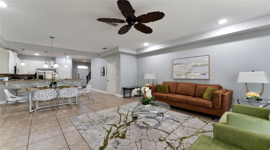 Davenport, Florida 33896, 3 Bedrooms Bedrooms, ,2 Bathroomsbathrooms,Residential,For Sale,Roseville,Mfro6308135