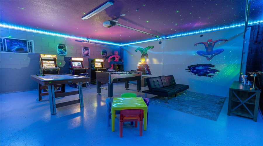 DAVENPORT, Florida 33837, 5 Bedrooms Bedrooms, ,3 BathroomsBathrooms,Residential,For Sale,ROSSO,MFRO6309230