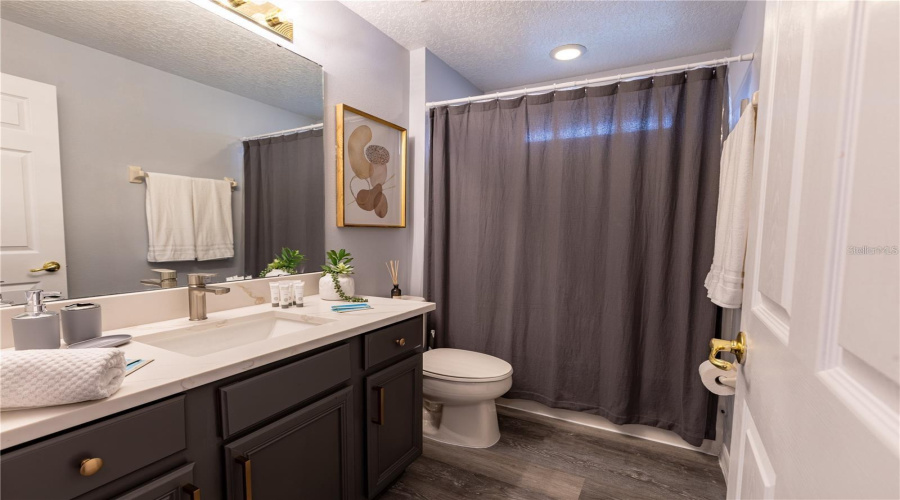 DAVENPORT, Florida 33837, 5 Bedrooms Bedrooms, ,3 BathroomsBathrooms,Residential,For Sale,ROSSO,MFRO6309230