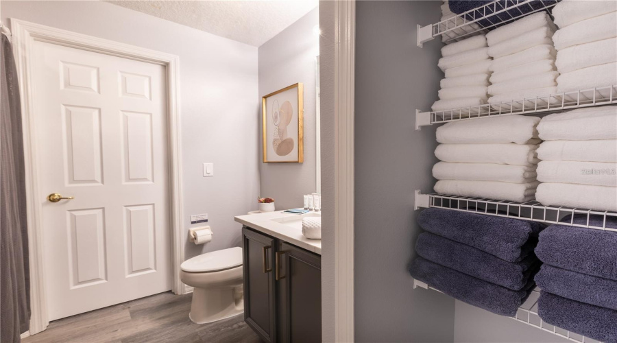 DAVENPORT, Florida 33837, 5 Bedrooms Bedrooms, ,3 BathroomsBathrooms,Residential,For Sale,ROSSO,MFRO6309230