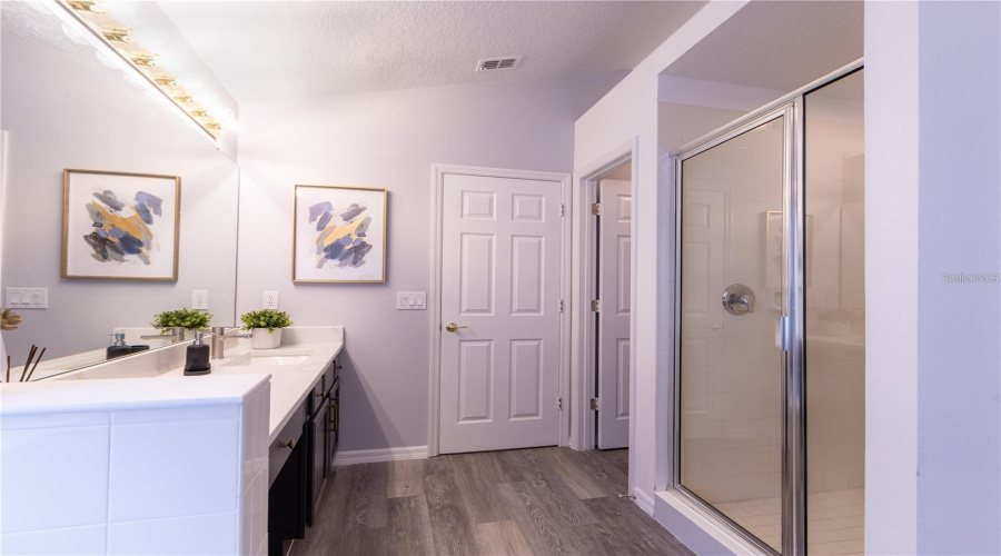 DAVENPORT, Florida 33837, 5 Bedrooms Bedrooms, ,3 BathroomsBathrooms,Residential,For Sale,ROSSO,MFRO6309230