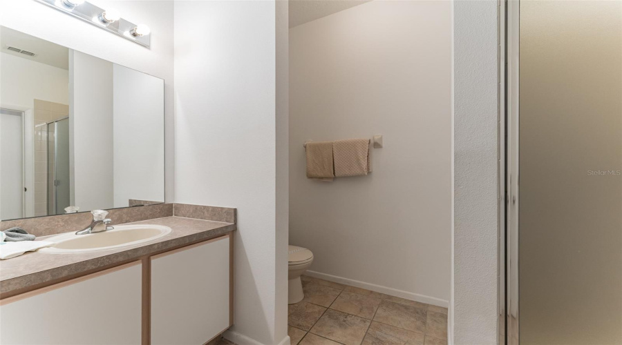 DAVENPORT, Florida 33897, 6 Bedrooms Bedrooms, ,4 BathroomsBathrooms,Residential,For Sale,EMERALDVIEW,MFRO6307891