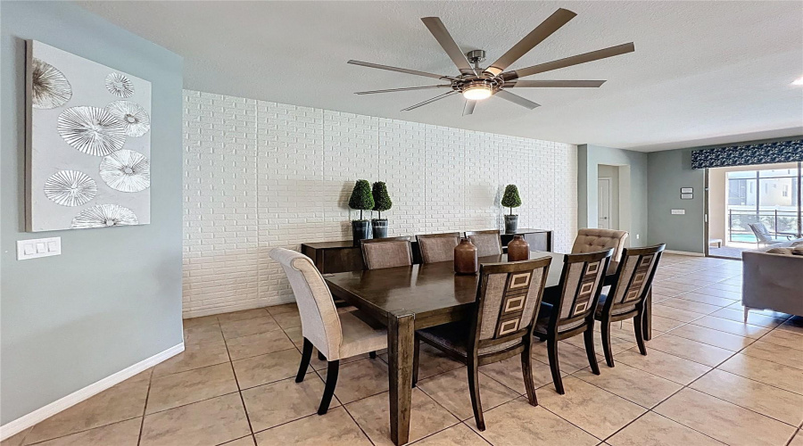 Kissimmee, Florida 34747, 8 Bedrooms Bedrooms, ,6 Bathroomsbathrooms,Residential,For Sale,Lima,Mfrs5126817