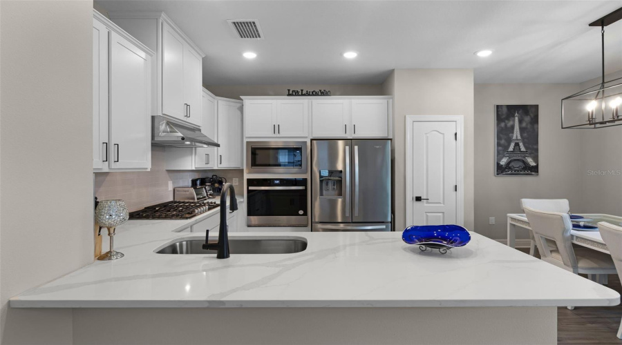 KISSIMMEE, Florida 34747, 4 Bedrooms Bedrooms, ,2 BathroomsBathrooms,Residential,For Sale,SOMERSWORTH,0,MFRO6308609