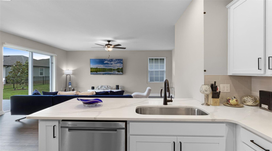 KISSIMMEE, Florida 34747, 4 Bedrooms Bedrooms, ,2 BathroomsBathrooms,Residential,For Sale,SOMERSWORTH,0,MFRO6308609