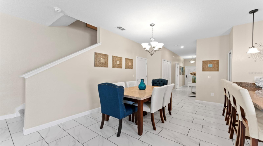 DAVENPORT, Florida 33896, 5 Bedrooms Bedrooms, ,4 BathroomsBathrooms,Residential,For Sale,MOON VALLEY,0,MFRO6307337
