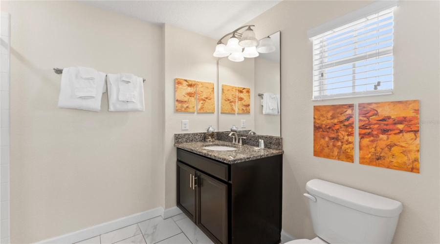 DAVENPORT, Florida 33896, 5 Bedrooms Bedrooms, ,4 BathroomsBathrooms,Residential,For Sale,MOON VALLEY,0,MFRO6307337