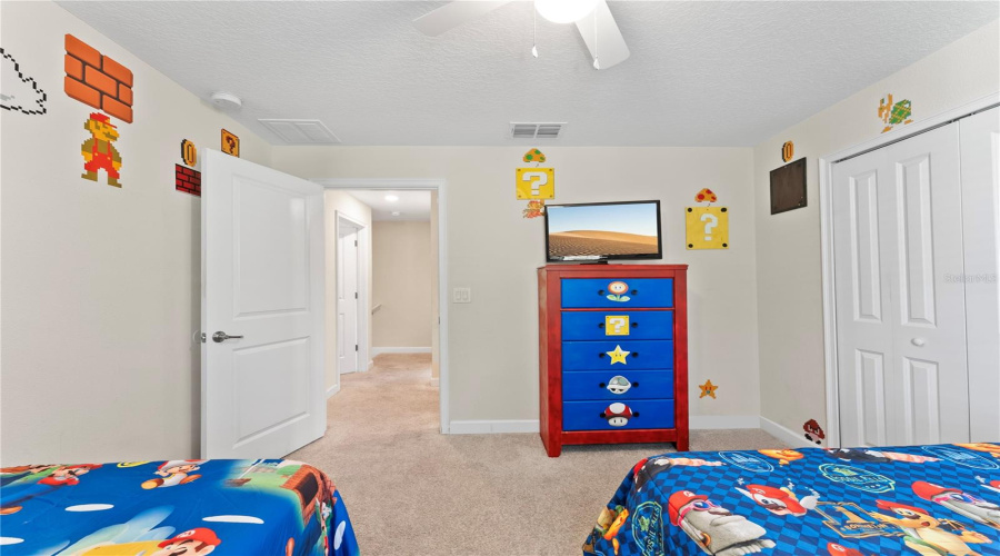 DAVENPORT, Florida 33896, 5 Bedrooms Bedrooms, ,4 BathroomsBathrooms,Residential,For Sale,MOON VALLEY,0,MFRO6307337