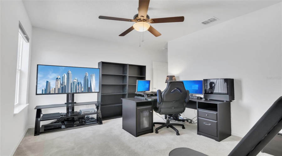 Davenport, Florida 33837, 4 Bedrooms Bedrooms, ,2 Bathroomsbathrooms,Residential,For Sale,Pinecrest,Mfro6309434