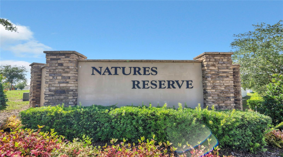 Davenport, Florida 33837, 4 Bedrooms Bedrooms, ,2 Bathroomsbathrooms,Residential,For Sale,Pinecrest,Mfro6309434