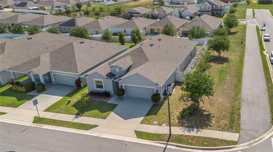Davenport, Florida 33837, 4 Bedrooms Bedrooms, ,2 Bathroomsbathrooms,Residential,For Sale,Pinecrest,Mfro6309434