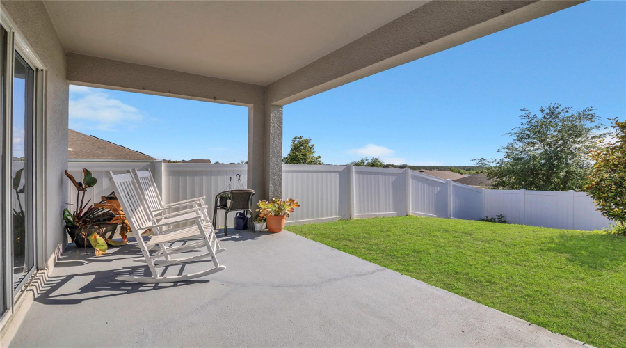 Davenport, Florida 33837, 4 Bedrooms Bedrooms, ,2 Bathroomsbathrooms,Residential,For Sale,Pinecrest,Mfro6309434