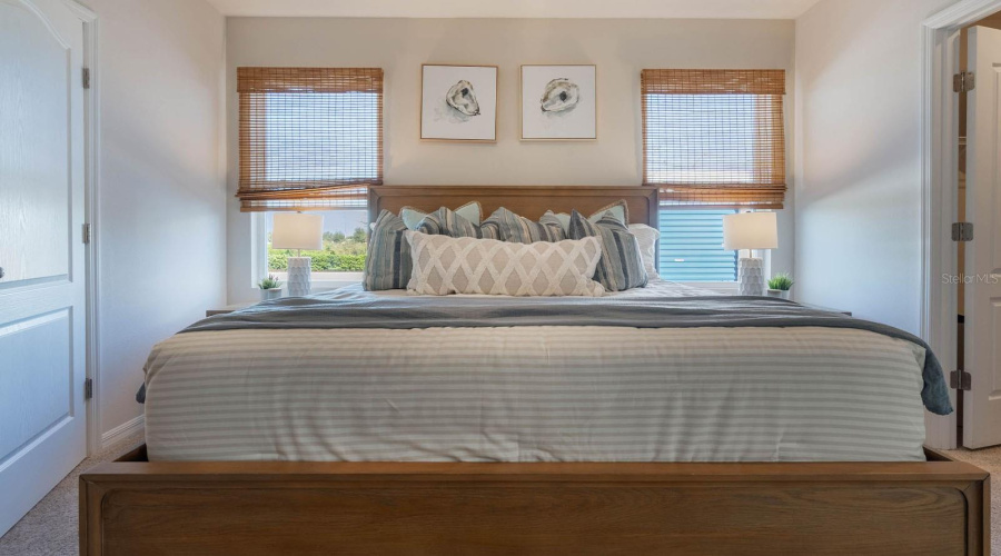Davenport, Florida 33837, 4 Bedrooms Bedrooms, ,2 Bathroomsbathrooms,Residential,For Sale,Mcway Falls,Mfro6309696