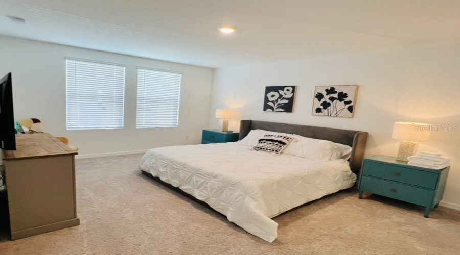 Davenport, Florida 33896, 3 Bedrooms Bedrooms, ,2 Bathroomsbathrooms,Residential,For Sale,Longboat,Mfrs5126949