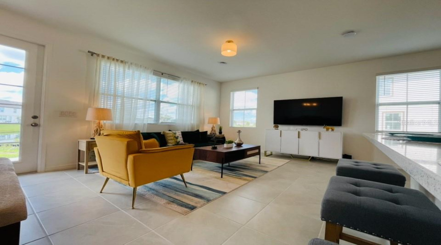 Davenport, Florida 33896, 3 Bedrooms Bedrooms, ,2 Bathroomsbathrooms,Residential,For Sale,Longboat,Mfrs5126949