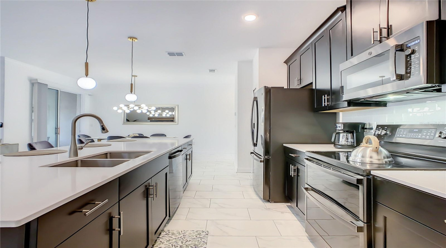 Kissimmee, Florida 34746, 4 Bedrooms Bedrooms, ,3 Bathroomsbathrooms,Residential,For Sale,Protagonist,Mfrs5126943