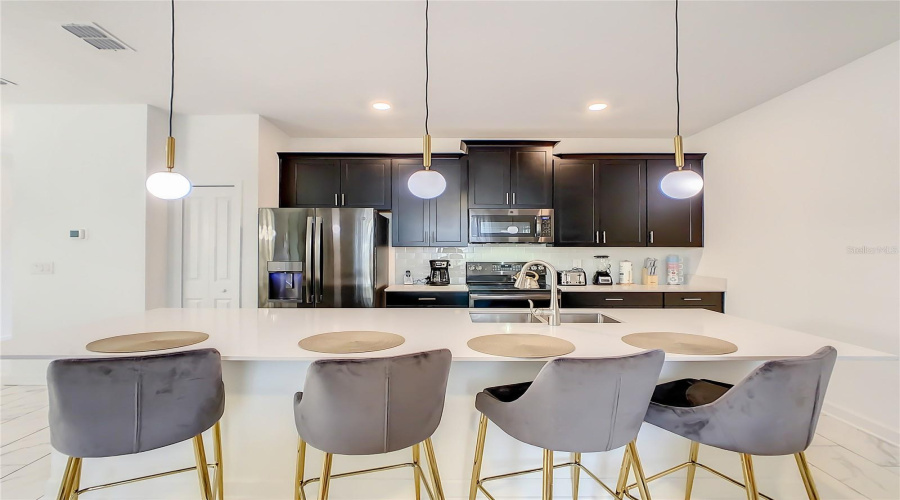 Kissimmee, Florida 34746, 4 Bedrooms Bedrooms, ,3 Bathroomsbathrooms,Residential,For Sale,Protagonist,Mfrs5126943