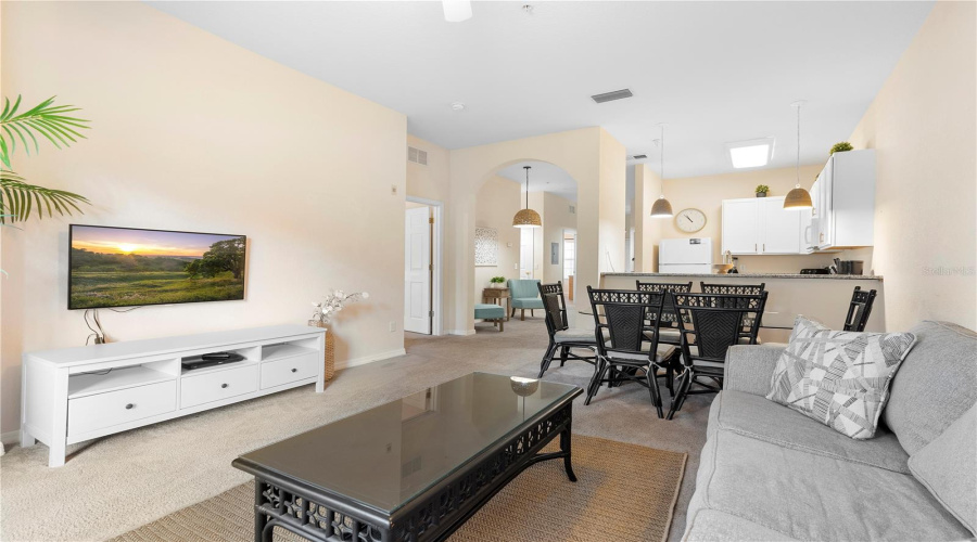 DAVENPORT, Florida 33897, 3 Bedrooms Bedrooms, ,2 BathroomsBathrooms,Residential,For Sale,GRAN BAHAMA,0,MFRS5126860