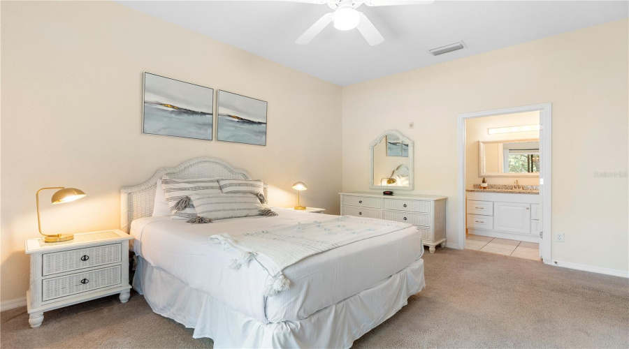 DAVENPORT, Florida 33897, 3 Bedrooms Bedrooms, ,2 BathroomsBathrooms,Residential,For Sale,GRAN BAHAMA,0,MFRS5126860