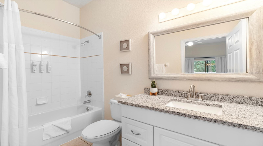 DAVENPORT, Florida 33897, 3 Bedrooms Bedrooms, ,2 BathroomsBathrooms,Residential,For Sale,GRAN BAHAMA,0,MFRS5126860