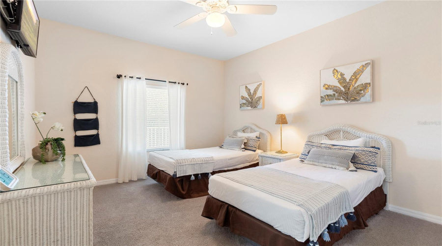 DAVENPORT, Florida 33897, 3 Bedrooms Bedrooms, ,2 BathroomsBathrooms,Residential,For Sale,GRAN BAHAMA,0,MFRS5126860