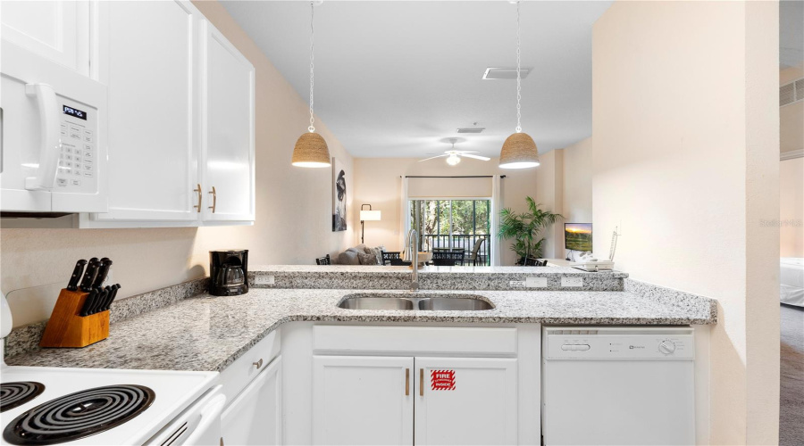 DAVENPORT, Florida 33897, 3 Bedrooms Bedrooms, ,2 BathroomsBathrooms,Residential,For Sale,GRAN BAHAMA,0,MFRS5126860