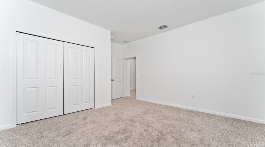 Davenport, Florida 33896, 4 Bedrooms Bedrooms, ,3 Bathroomsbathrooms,Residential,For Sale,Chipping Square,Mfrs5126941
