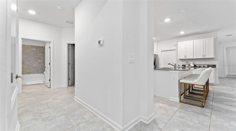 Davenport, Florida 33896, 4 Bedrooms Bedrooms, ,3 Bathroomsbathrooms,Residential,For Sale,Chipping Square,Mfrs5126941