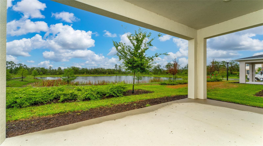 Davenport, Florida 33896, 4 Bedrooms Bedrooms, ,3 Bathroomsbathrooms,Residential,For Sale,Chipping Square,Mfrs5126941