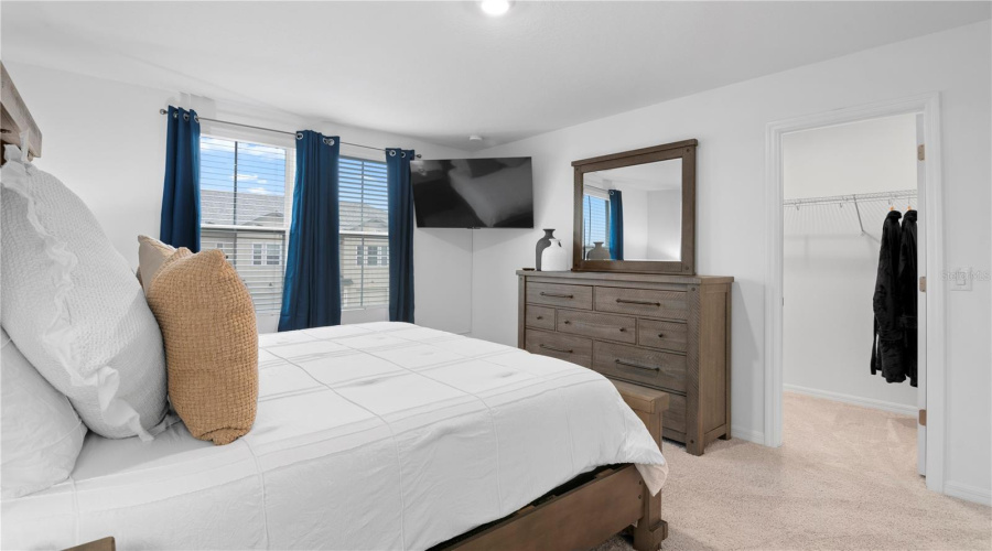 Davenport, Florida 33896, 3 Bedrooms Bedrooms, ,2 Bathroomsbathrooms,Residential,For Sale,Longboat,Mfro6309543