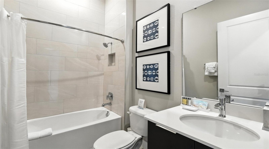 REUNION, Florida 34747, 5 Bedrooms Bedrooms, ,4 BathroomsBathrooms,Residential,For Sale,SANDY RIDGE,0,MFRO6309761