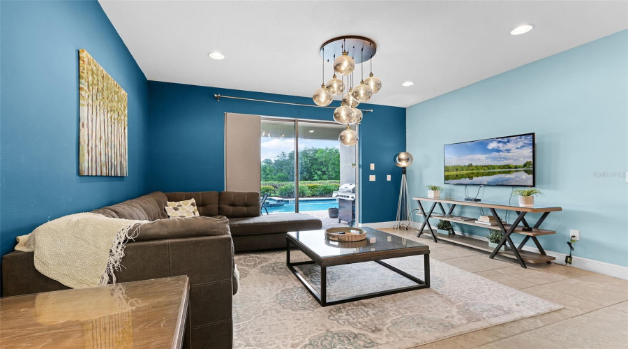 Kissimmee, Florida 34747, 8 Bedrooms Bedrooms, ,7 Bathroomsbathrooms,Residential,For Sale,Marker,Mfro6309690