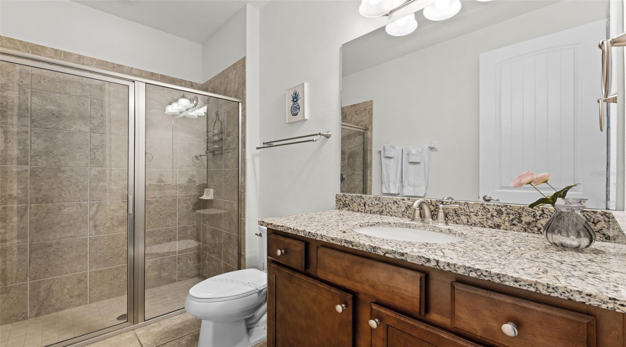 Kissimmee, Florida 34747, 8 Bedrooms Bedrooms, ,7 Bathroomsbathrooms,Residential,For Sale,Marker,Mfro6309690