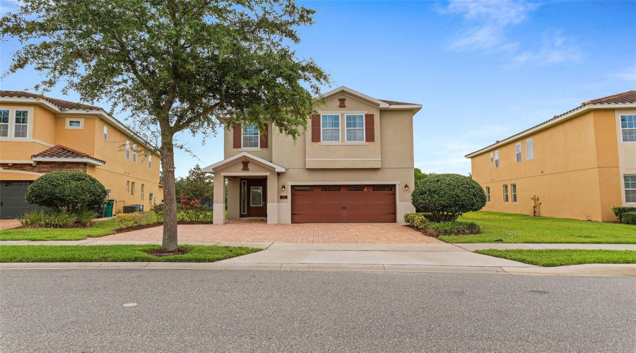 Kissimmee, Florida 34747, 8 Bedrooms Bedrooms, ,7 Bathroomsbathrooms,Residential,For Sale,Marker,Mfro6309690