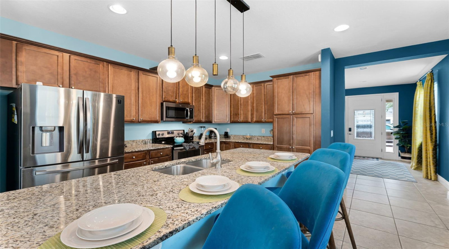Kissimmee, Florida 34747, 8 Bedrooms Bedrooms, ,7 Bathroomsbathrooms,Residential,For Sale,Marker,Mfro6309690