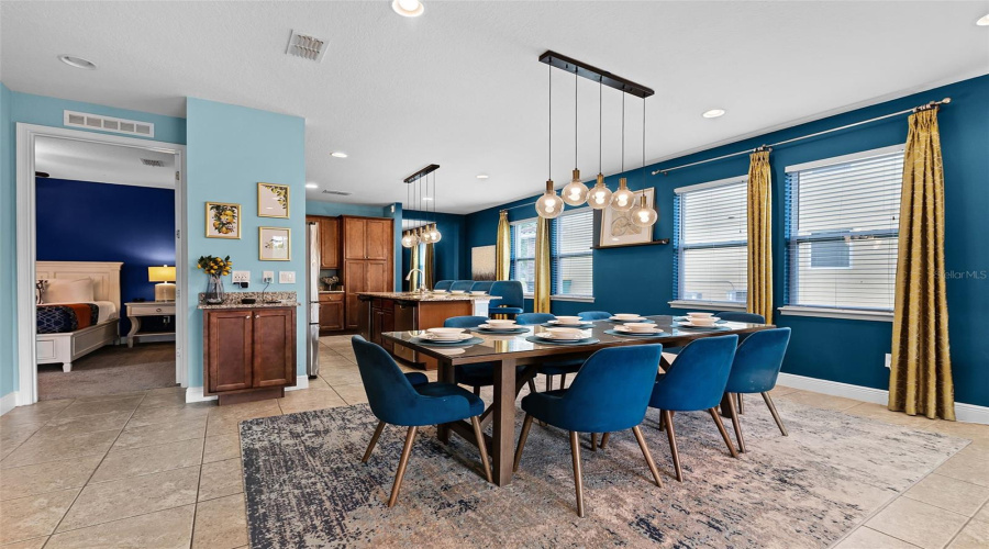 Kissimmee, Florida 34747, 8 Bedrooms Bedrooms, ,7 Bathroomsbathrooms,Residential,For Sale,Marker,Mfro6309690