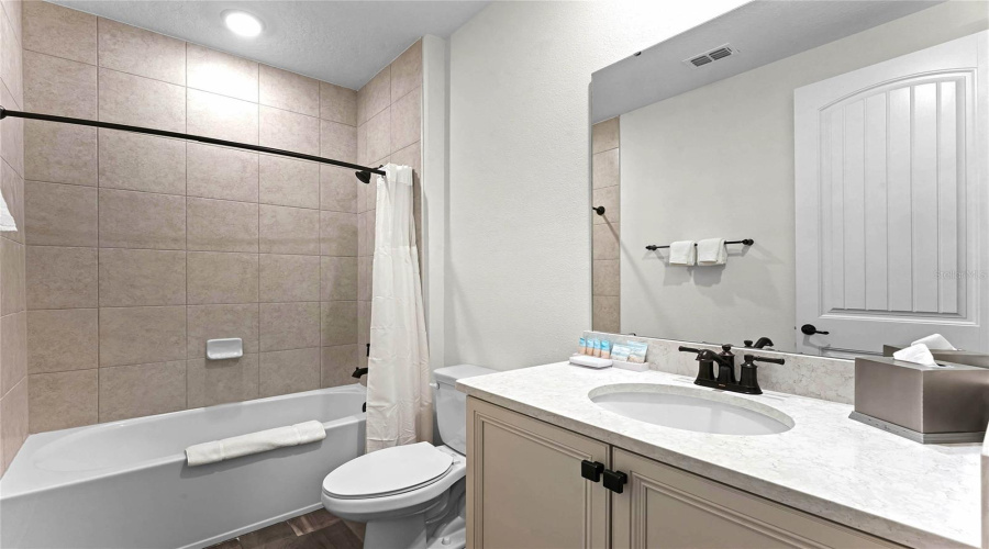 Kissimmee, Florida 34747, 3 Bedrooms Bedrooms, ,3 Bathroomsbathrooms,Residential,For Sale,Coconut,Mfrs5118698