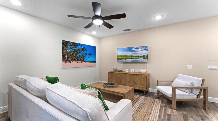 Kissimmee, Florida 34747, 3 Bedrooms Bedrooms, ,3 Bathroomsbathrooms,Residential,For Sale,Coconut,Mfrs5118698