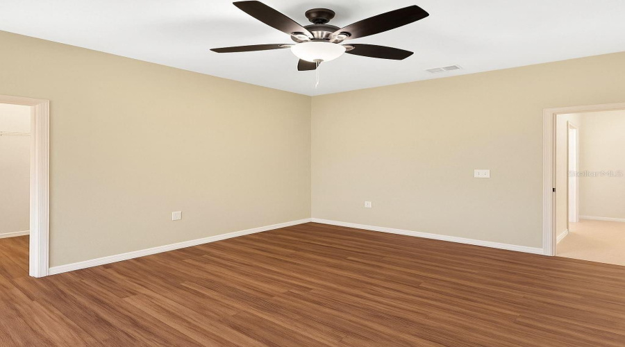 Kissimmee, Florida 34746, 4 Bedrooms Bedrooms, ,2 Bathroomsbathrooms,Residential,For Sale,Boating,Mfra4652424
