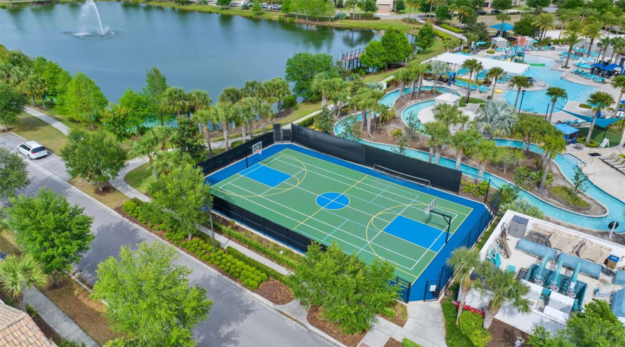 Kissimmee, Florida 34747, 5 Bedrooms Bedrooms, ,4 Bathroomsbathrooms,Residential,For Sale,Majorca,Mfro6250939