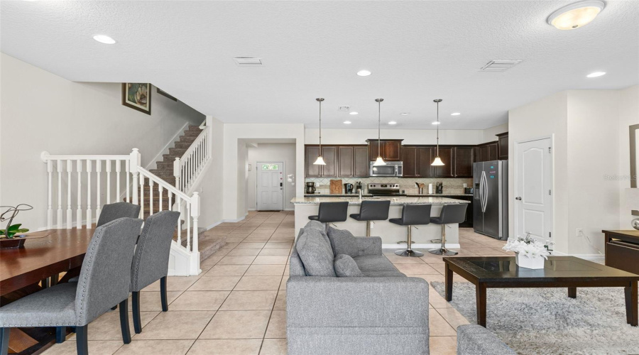 Kissimmee, Florida 34747, 5 Bedrooms Bedrooms, ,4 Bathroomsbathrooms,Residential,For Sale,Majorca,Mfro6250939