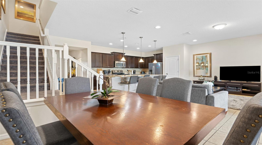 Kissimmee, Florida 34747, 5 Bedrooms Bedrooms, ,4 Bathroomsbathrooms,Residential,For Sale,Majorca,Mfro6250939
