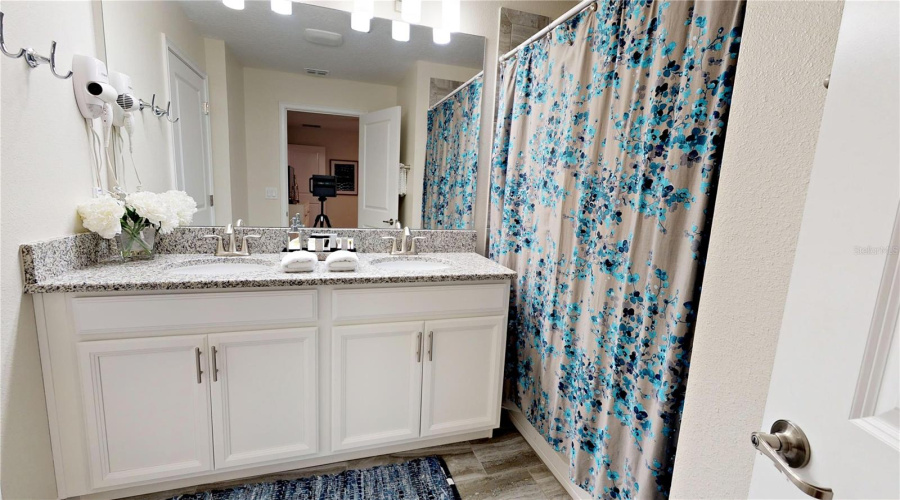 Kissimmee, Florida 34746, 4 Bedrooms Bedrooms, ,3 Bathroomsbathrooms,Residential,For Sale,Tom Sawyer,Mfro6309488
