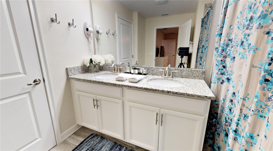 Kissimmee, Florida 34746, 4 Bedrooms Bedrooms, ,3 Bathroomsbathrooms,Residential,For Sale,Tom Sawyer,Mfro6309488