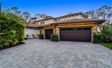 ORLANDO, Florida 32836, 5 Bedrooms Bedrooms, ,5 BathroomsBathrooms,Residential,For Sale,ROYAL ISLAND,MFRG5097177