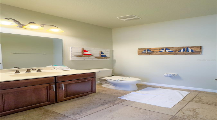 Davenport, Florida 33837, 5 Bedrooms Bedrooms, ,4 Bathroomsbathrooms,Residential,For Sale,Yellow Snapdragon,Mfro6309782