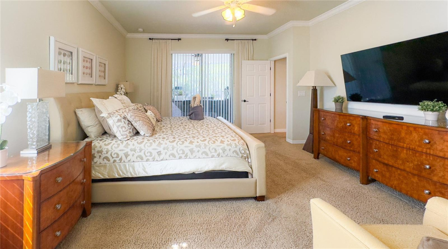 Davenport, Florida 33837, 5 Bedrooms Bedrooms, ,4 Bathroomsbathrooms,Residential,For Sale,Yellow Snapdragon,Mfro6309782