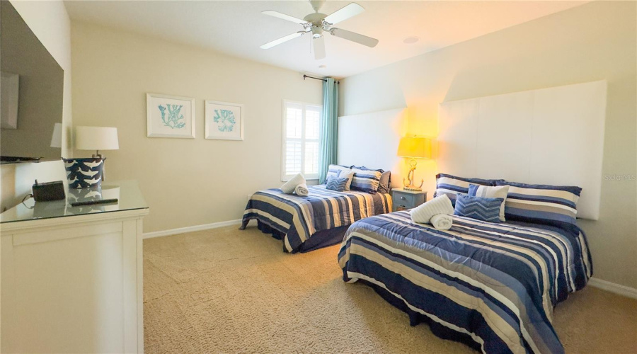 Davenport, Florida 33837, 5 Bedrooms Bedrooms, ,4 Bathroomsbathrooms,Residential,For Sale,Yellow Snapdragon,Mfro6309782